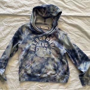 Abercrombie and Fitch Girls Blue and White Hoodie Size 9/10